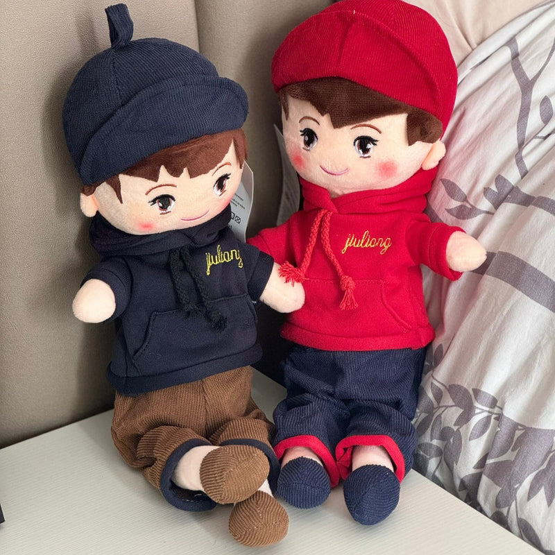 Baietel de Plus, Jucarie interactiva ce spune Rugaciuni lb. Romana, 47cm.