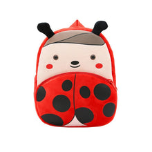 Ghiozdan Pufos Buburuza 32cm + Rechizite Cadou