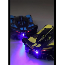 Mașinuță Metalică Bugatti Bolide 1:24 – Uși Deschizabile, Lumini LED, Funcție Spray